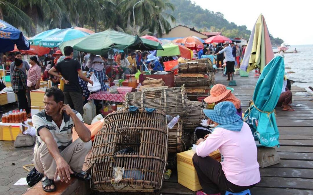 Le marché aux crabes de Kep