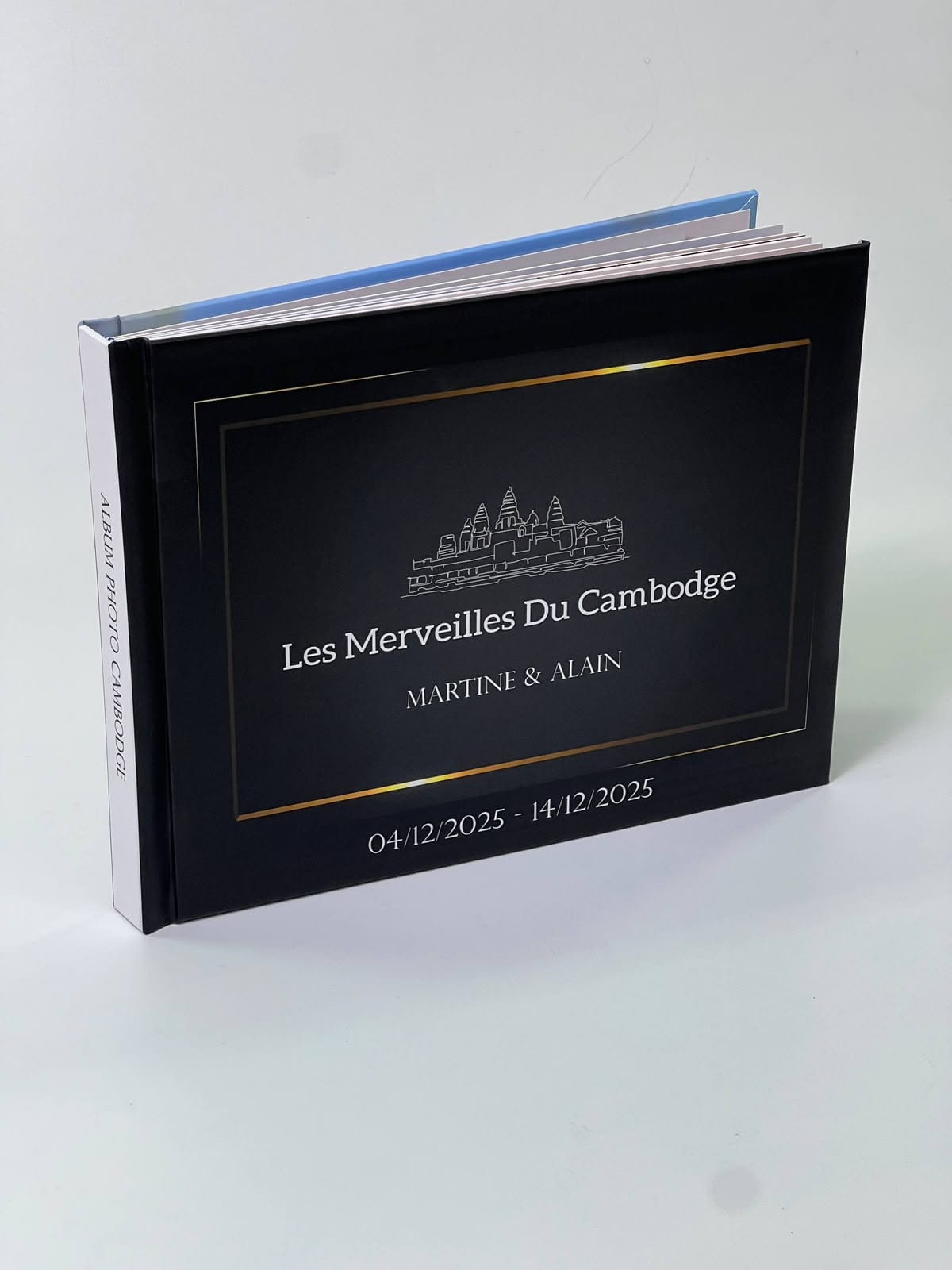 Pages du photo-book offert par Les Merveilles du Cambodge