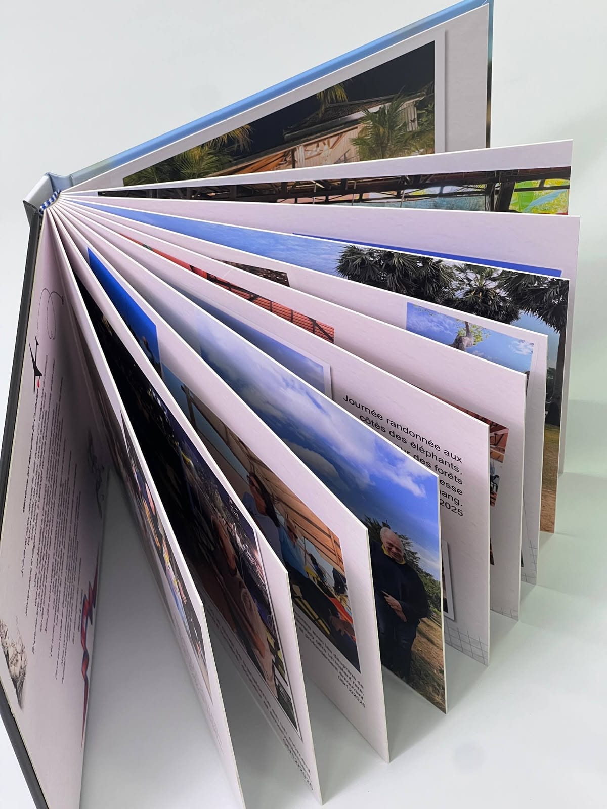 Photo-book souvenir offert aux voyageurs Les Merveilles du Cambodge